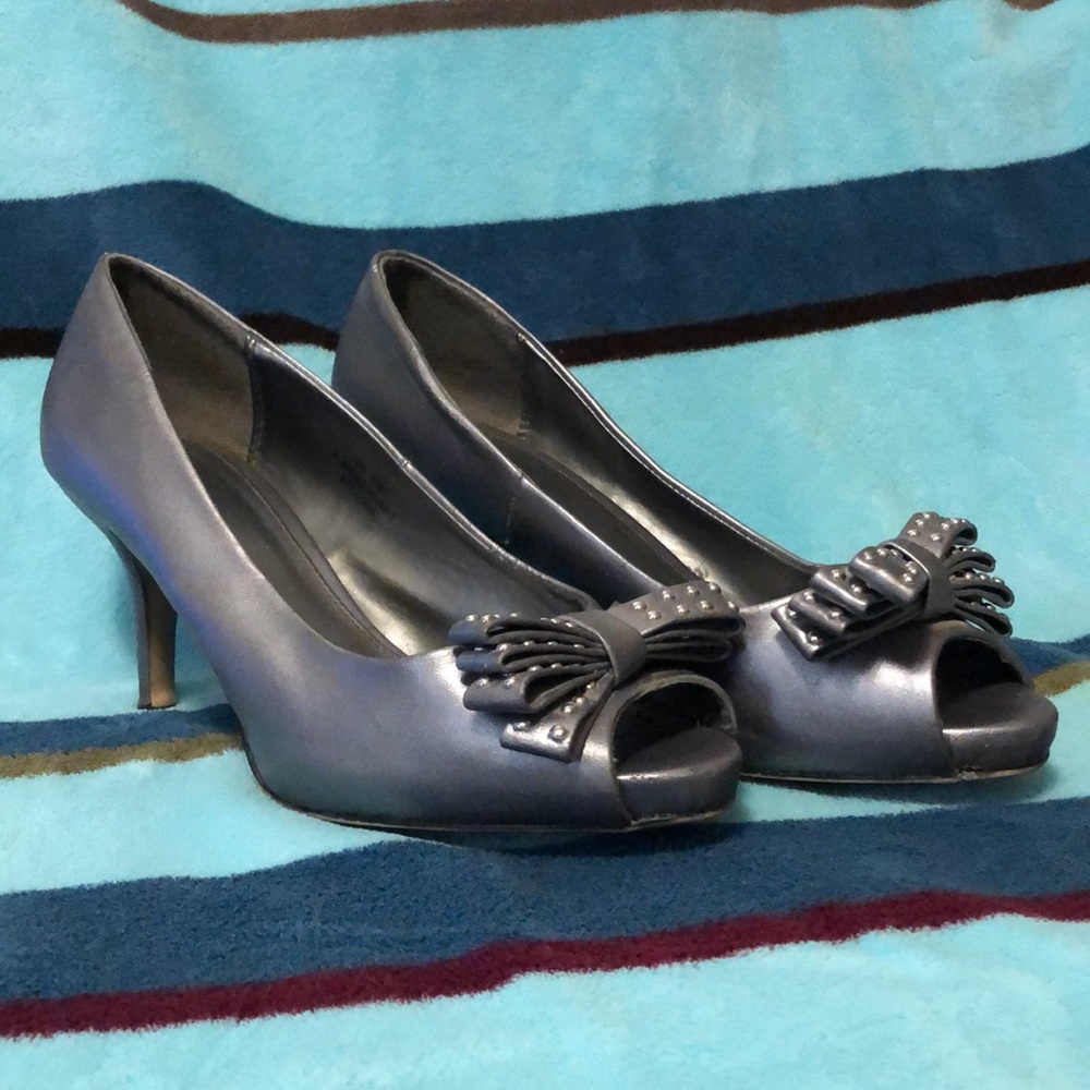 Cato Gray/Silver 2 inch heels